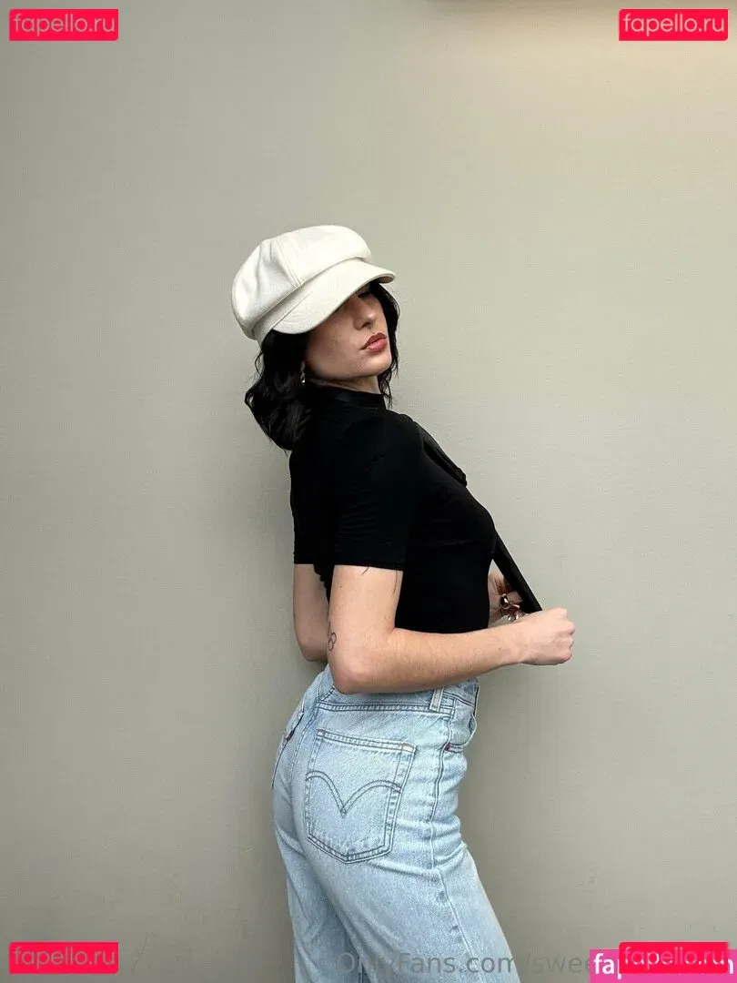 sweetbutsavvy Onlyfans Photo Gallery 