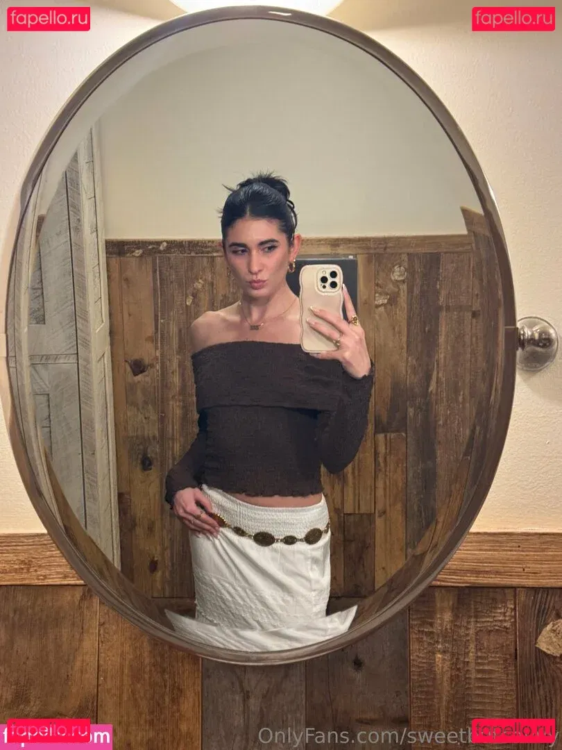 sweetbutsavvy Onlyfans Photo Gallery 