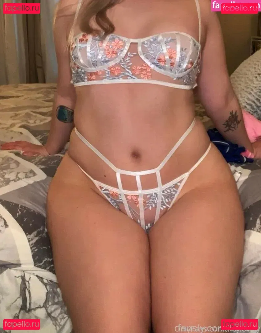 lovely Onlyfans Photo Gallery 