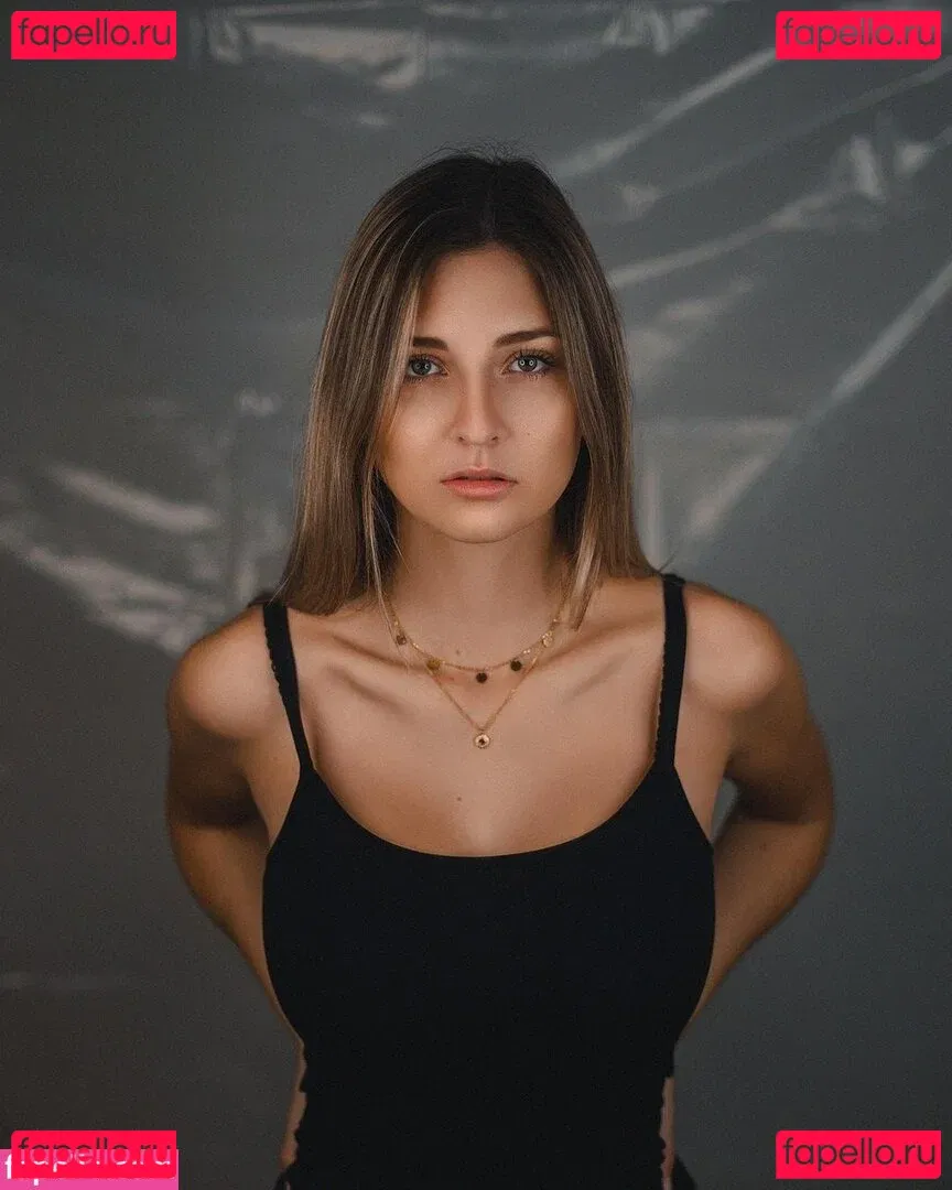 Juliane Denzer Onlyfans Photo Gallery 