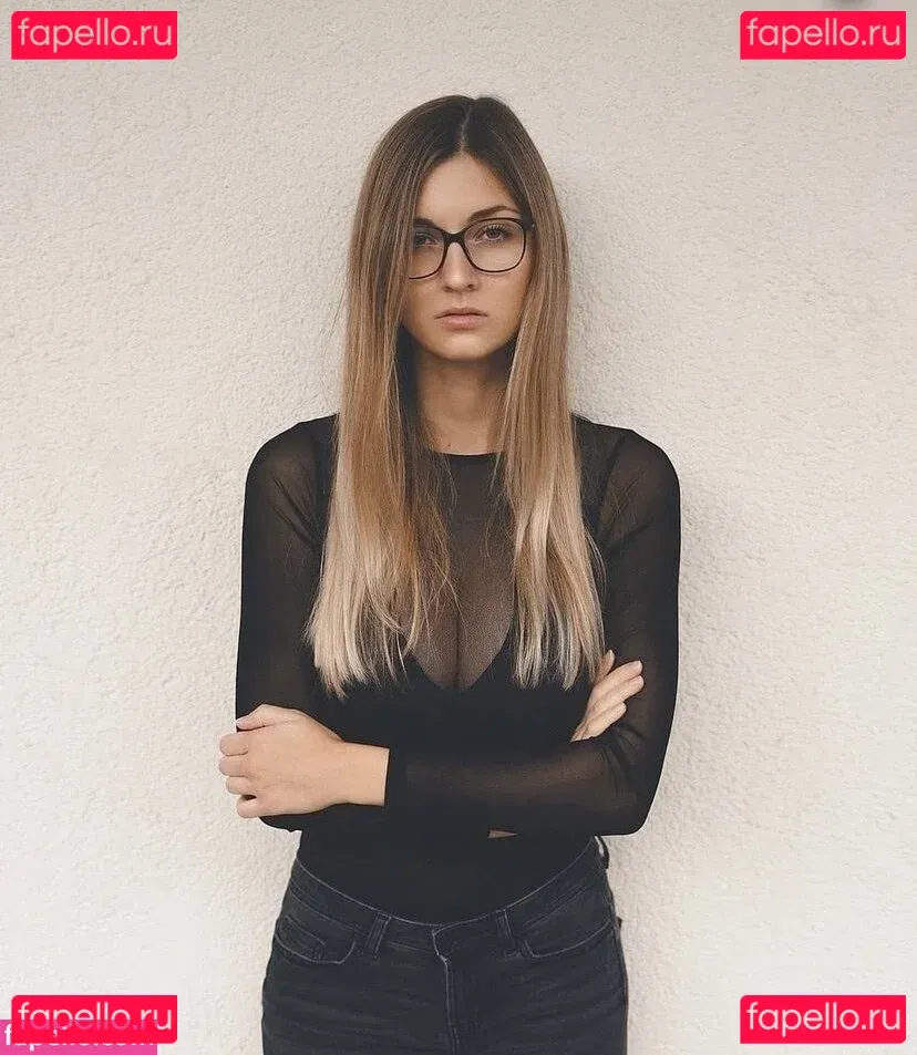 Juliane Denzer Onlyfans Photo Gallery 