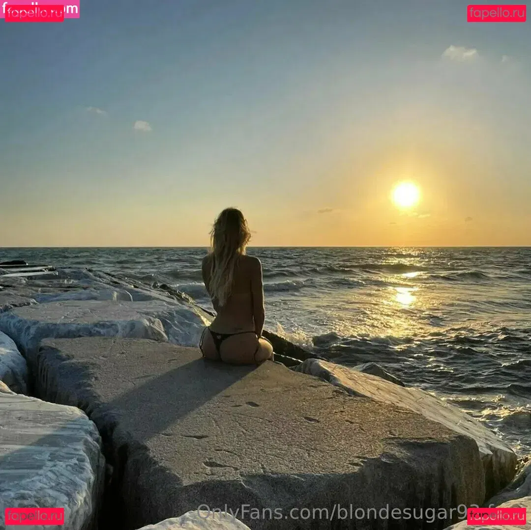 blondesugar93.free Onlyfans Photo Gallery 