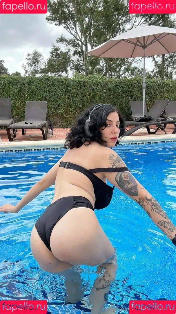 Mikiblue Onlyfans Photo Gallery 