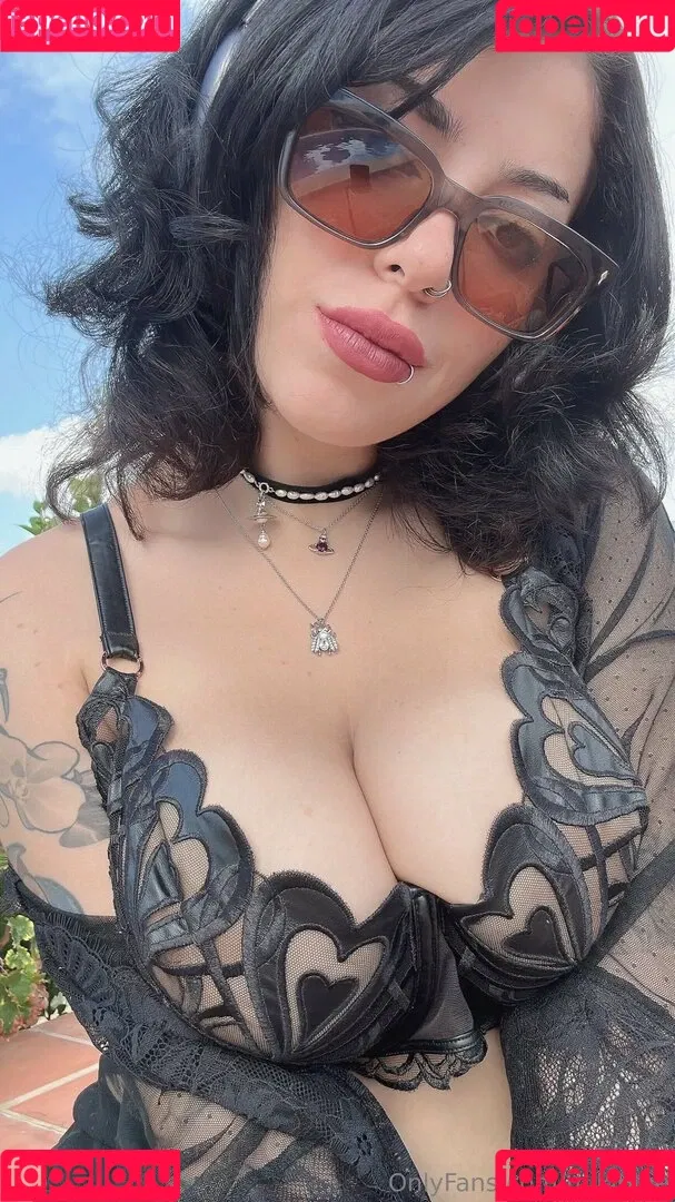 Mikiblue Onlyfans Photo Gallery 