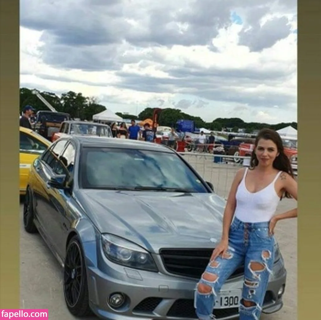 Mikiblue Onlyfans Photo Gallery 