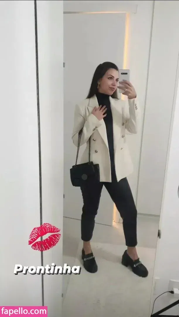 Mikiblue Onlyfans Photo Gallery 