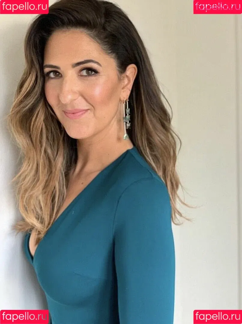 D'Arcy Carden Onlyfans Photo Gallery 