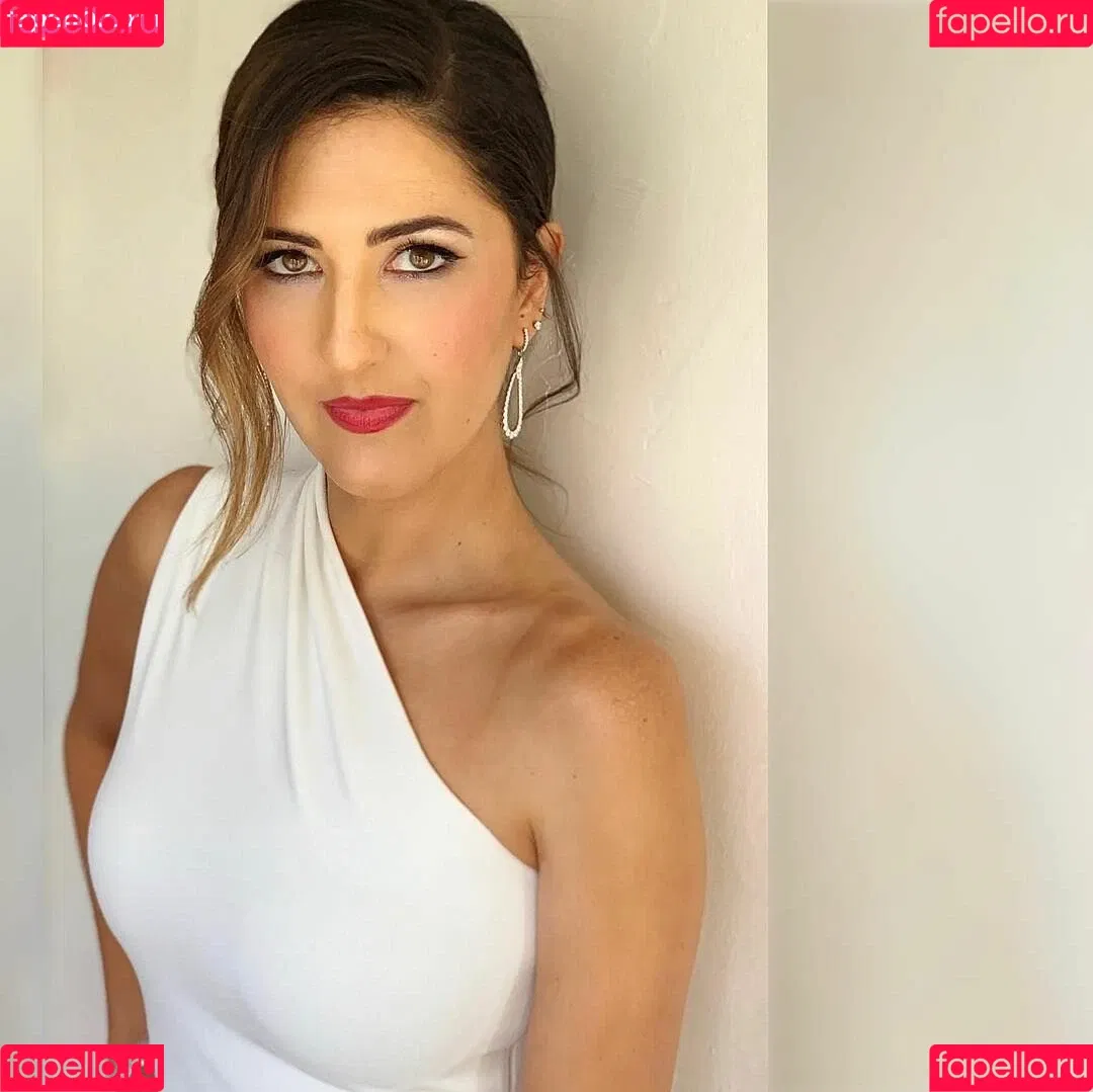 D'Arcy Carden Onlyfans Photo Gallery 