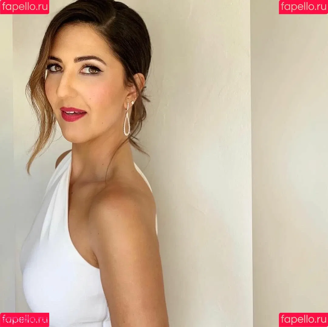 D'Arcy Carden Onlyfans Photo Gallery 