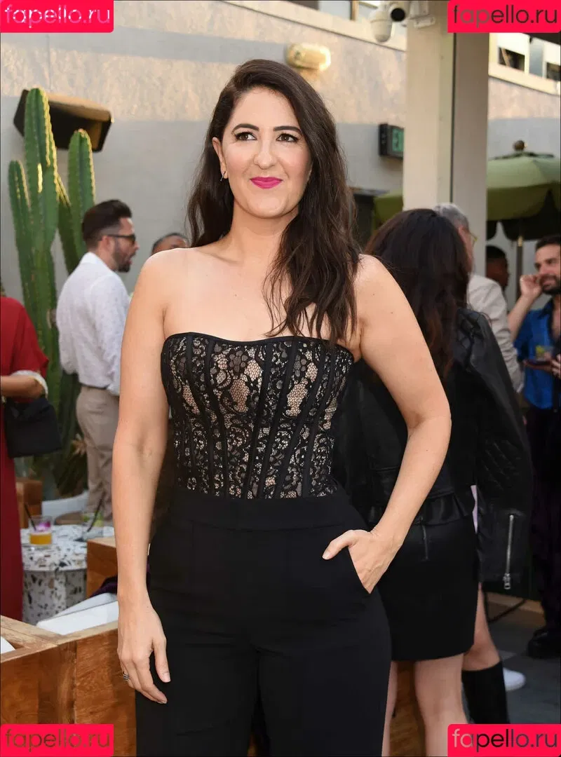 D'Arcy Carden Onlyfans Photo Gallery 