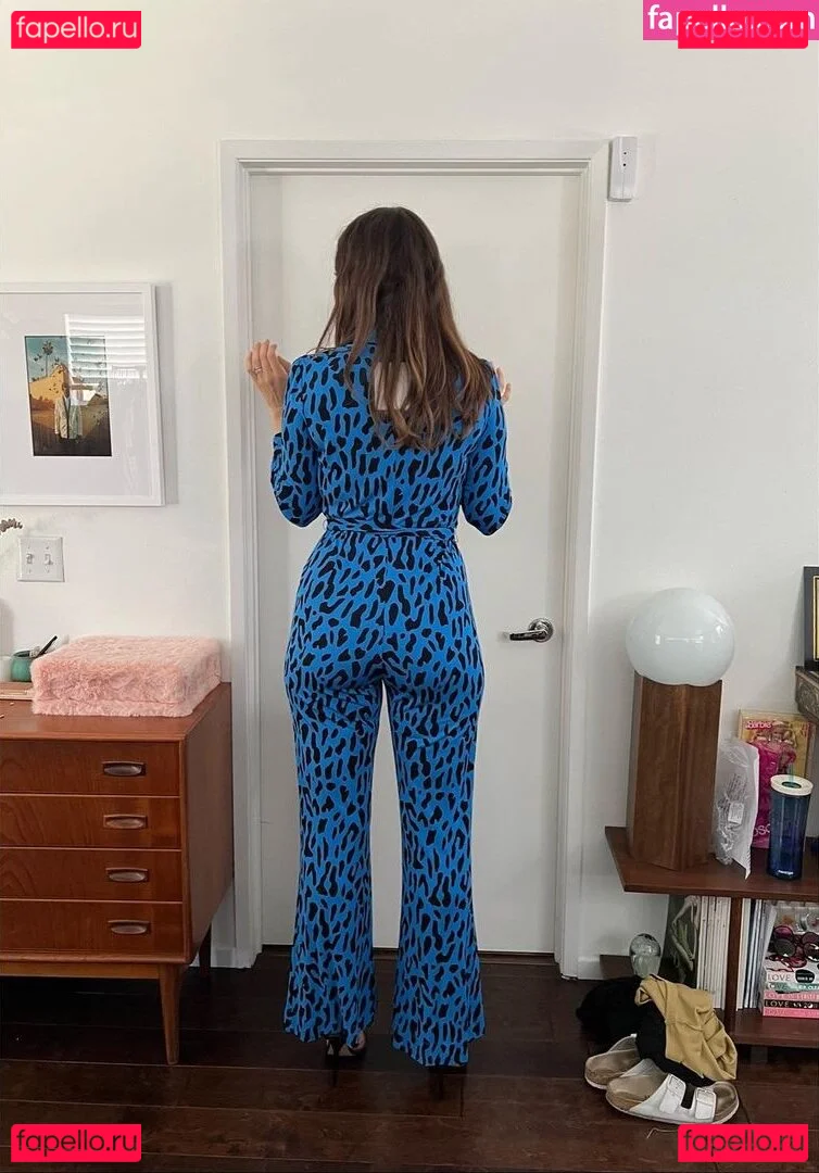 D'Arcy Carden Onlyfans Photo Gallery 