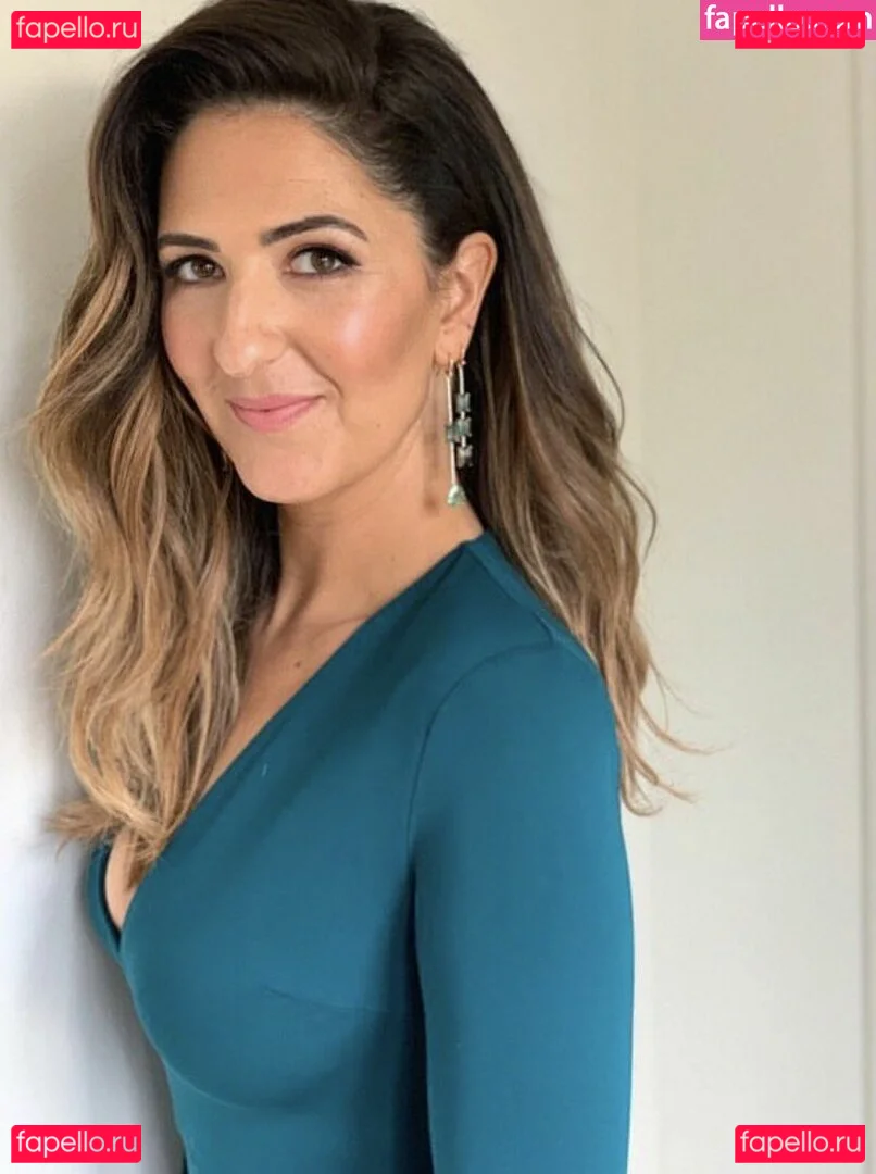 D'Arcy Carden Onlyfans Photo Gallery 