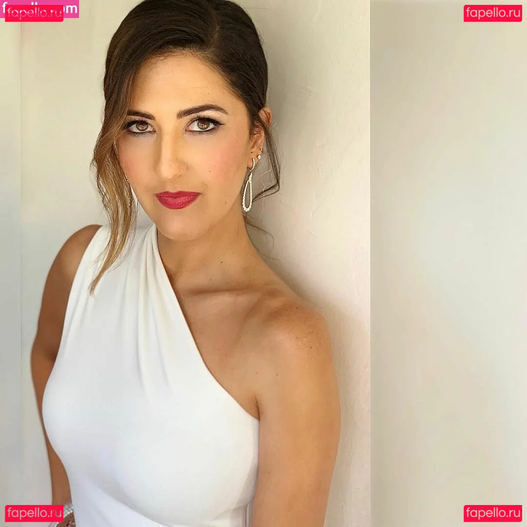 D'Arcy Carden Onlyfans Photo Gallery 