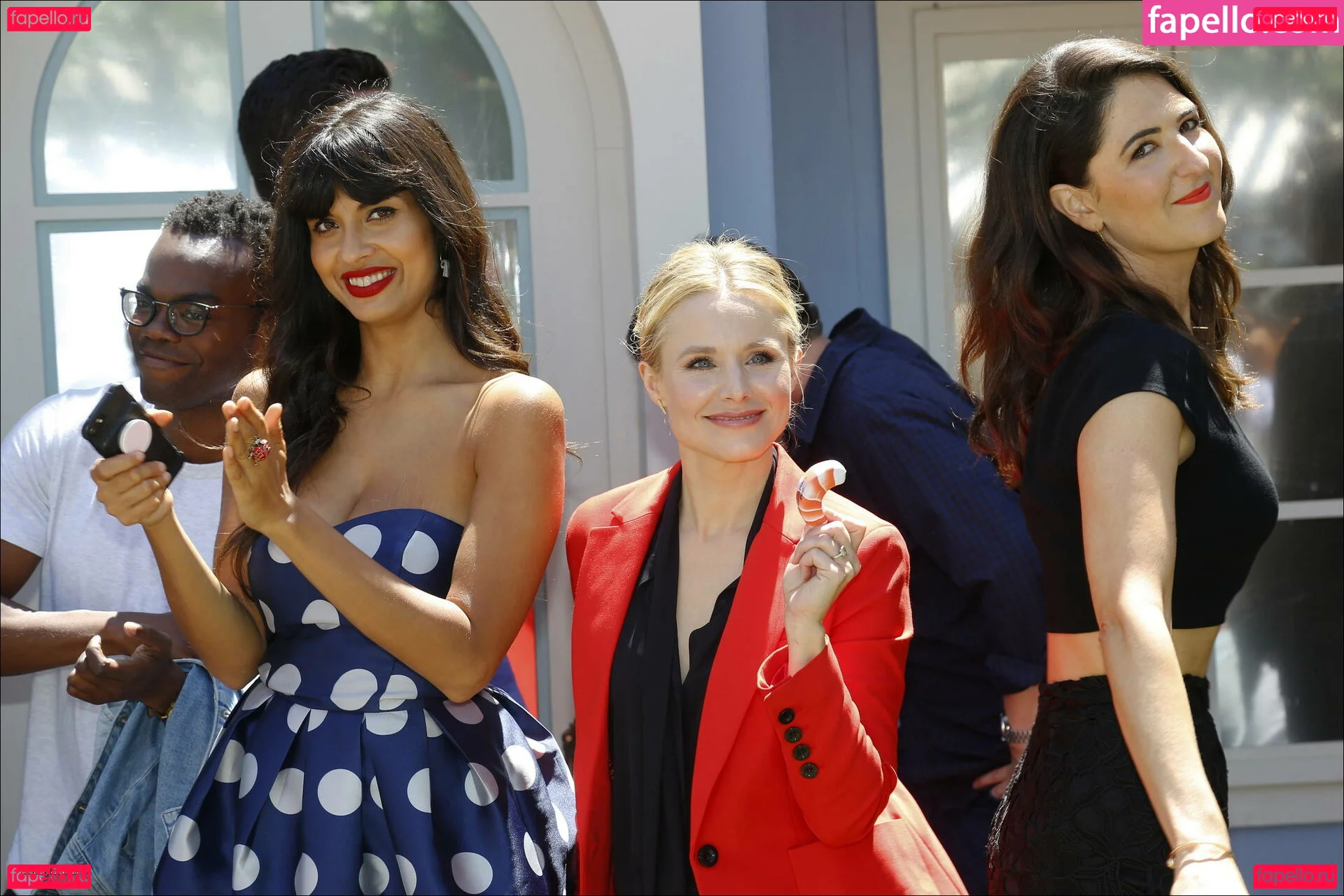 D'Arcy Carden Onlyfans Photo Gallery 