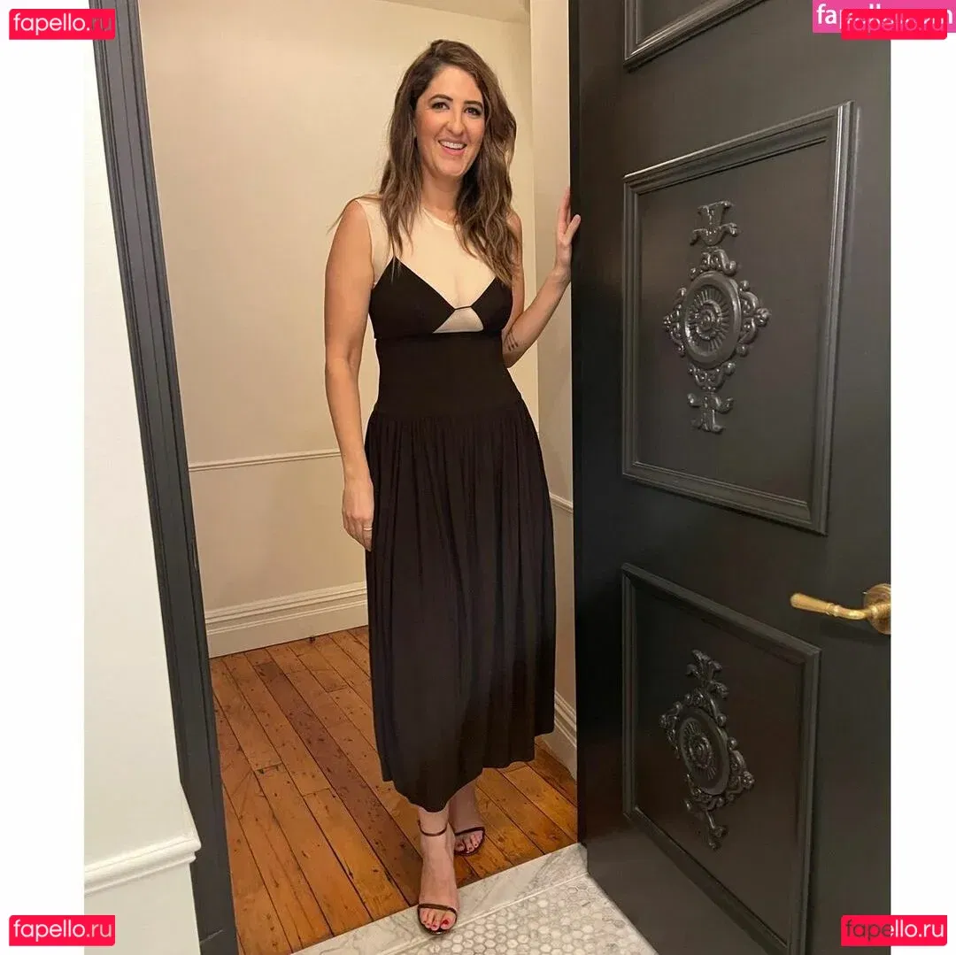 D'Arcy Carden Onlyfans Photo Gallery 