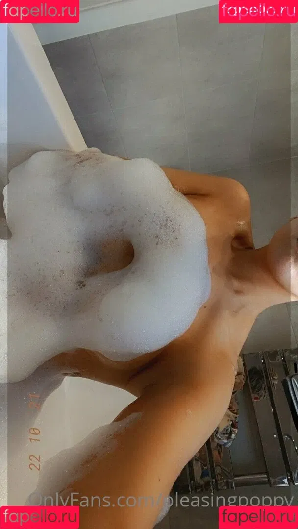pleasingpoppy Onlyfans Photo Gallery 