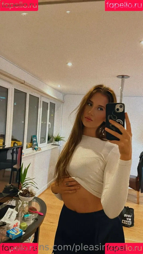 pleasingpoppy Onlyfans Photo Gallery 