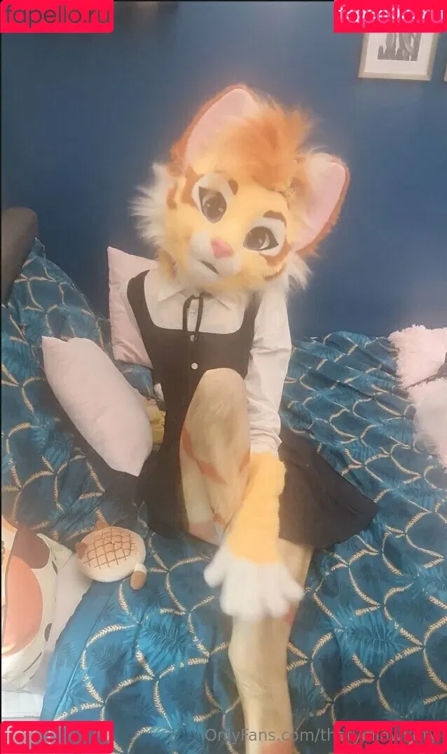 thatyellowkitty Onlyfans Photo Gallery 