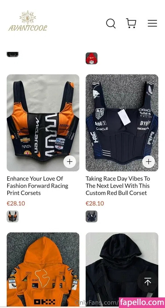 thatyellowkitty Onlyfans Photo Gallery 