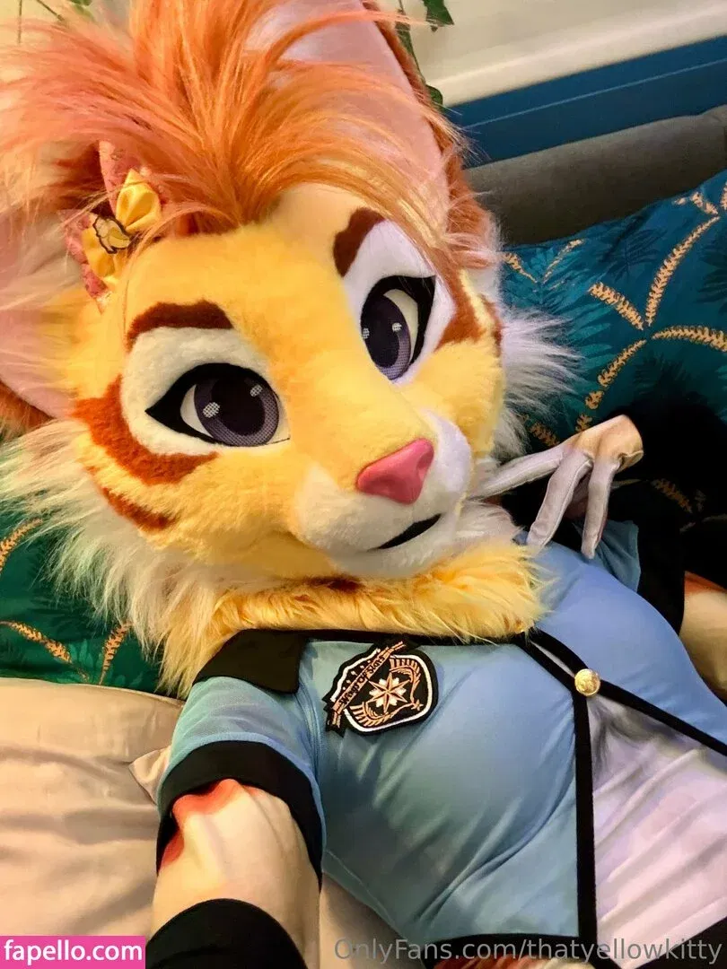 thatyellowkitty Onlyfans Photo Gallery 