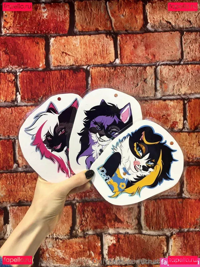 thatyellowkitty Onlyfans Photo Gallery 