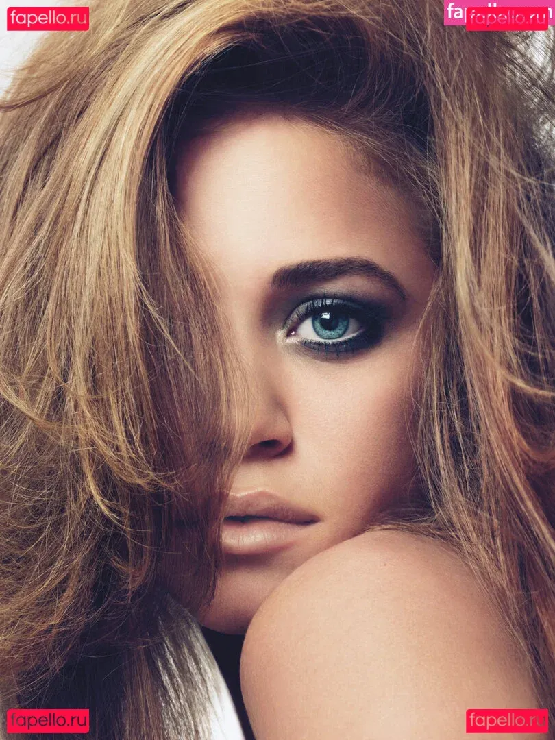 Mary-Kate Olsen Onlyfans Photo Gallery 