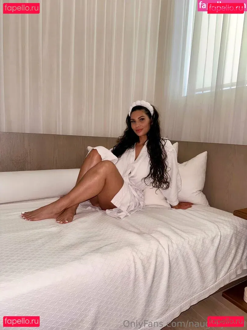 naughtycash Onlyfans Photo Gallery 