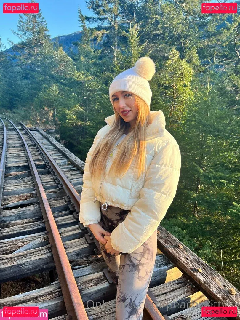 peachykittyxx Onlyfans Photo Gallery 