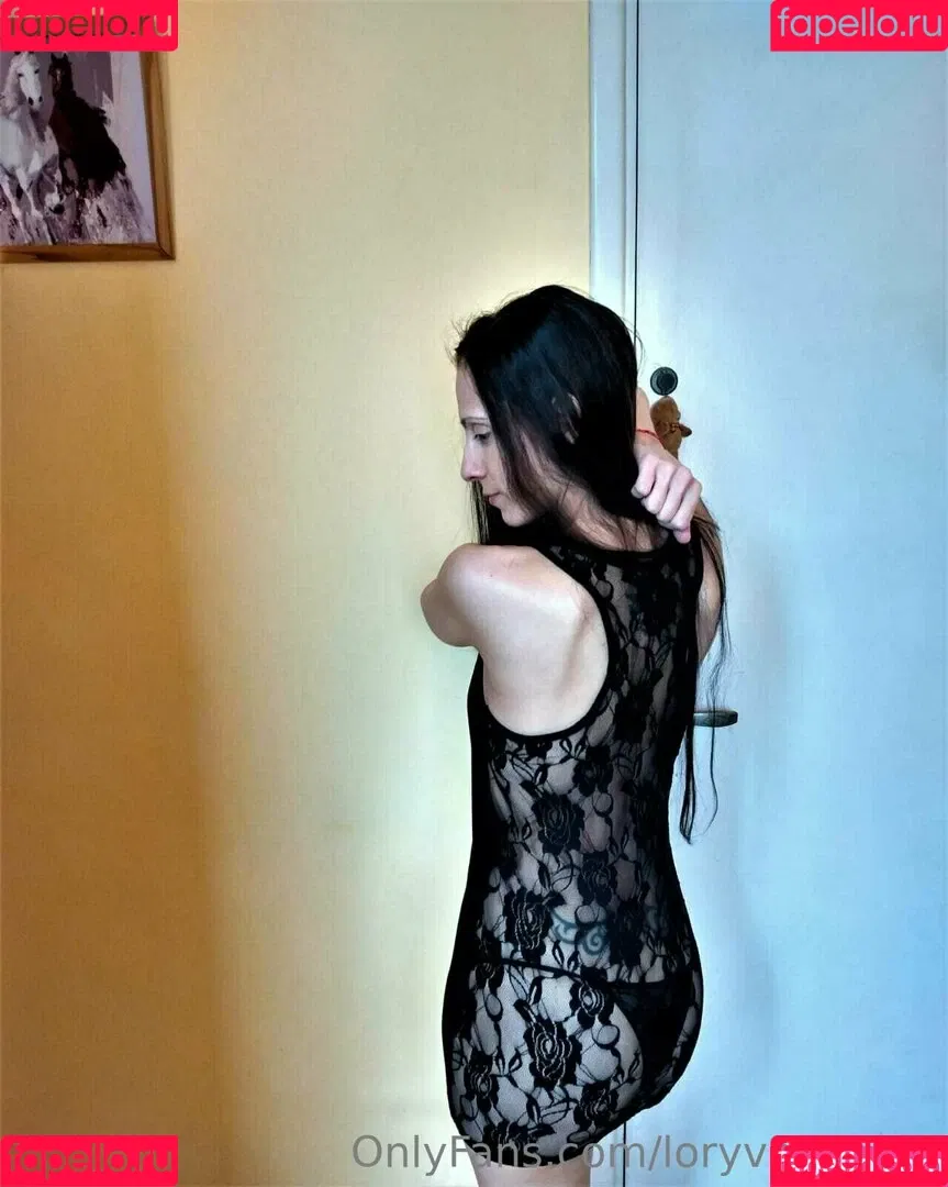 loryvancamp Onlyfans Photo Gallery 