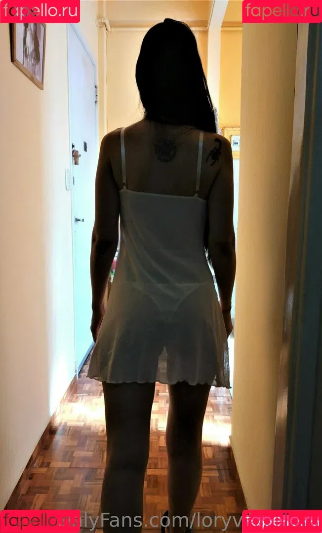 loryvancamp Onlyfans Photo Gallery 