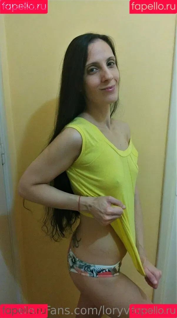 loryvancamp Onlyfans Photo Gallery 