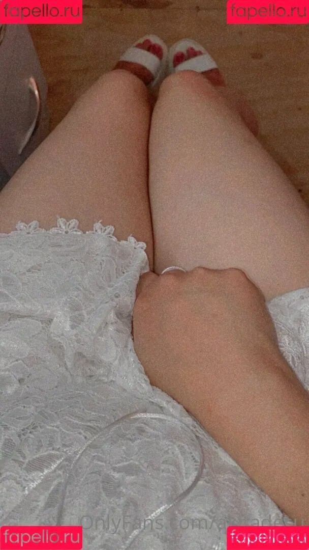 akitadesuu Onlyfans Photo Gallery 