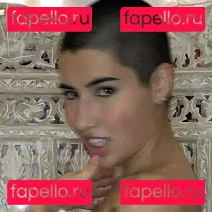 lovingthearoma Onlyfans Photo Gallery 