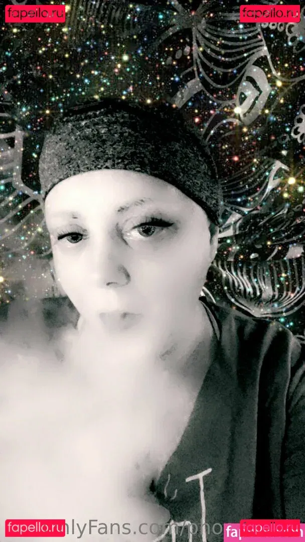 phoenixtale Onlyfans Photo Gallery 