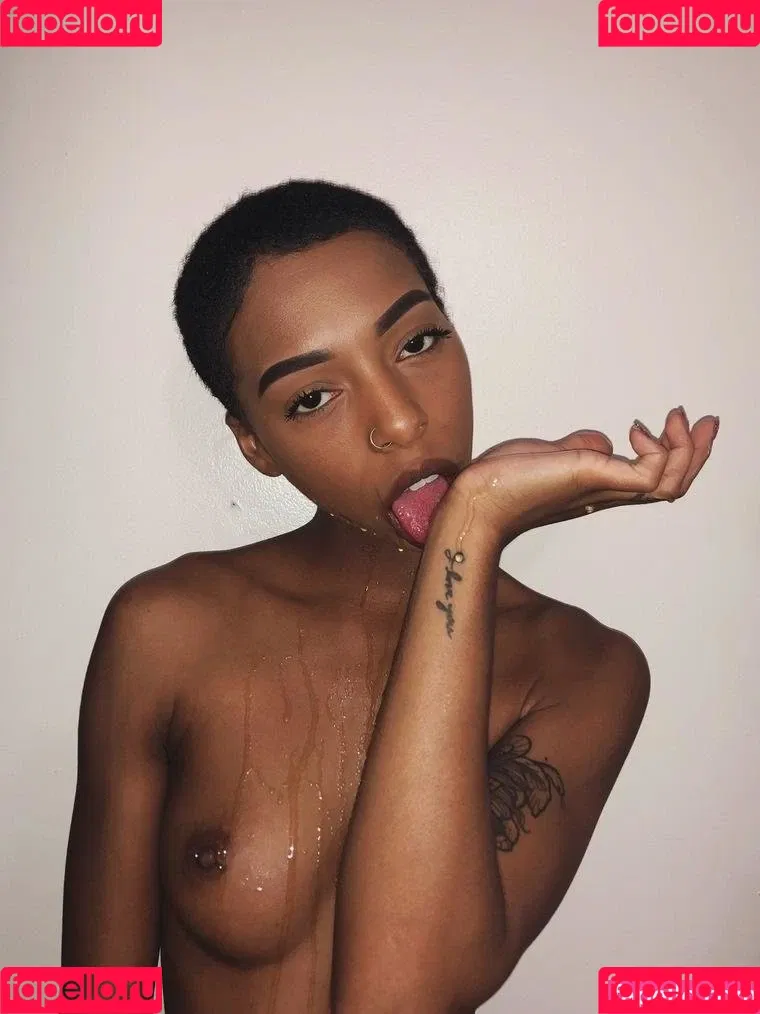 Bria Backwoods Onlyfans Photo Gallery 