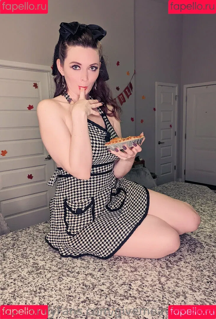 givemeavamoore Onlyfans Photo Gallery 
