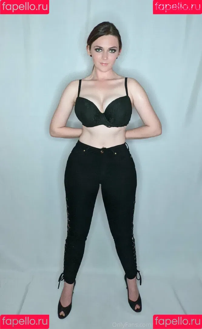 givemeavamoore Onlyfans Photo Gallery 