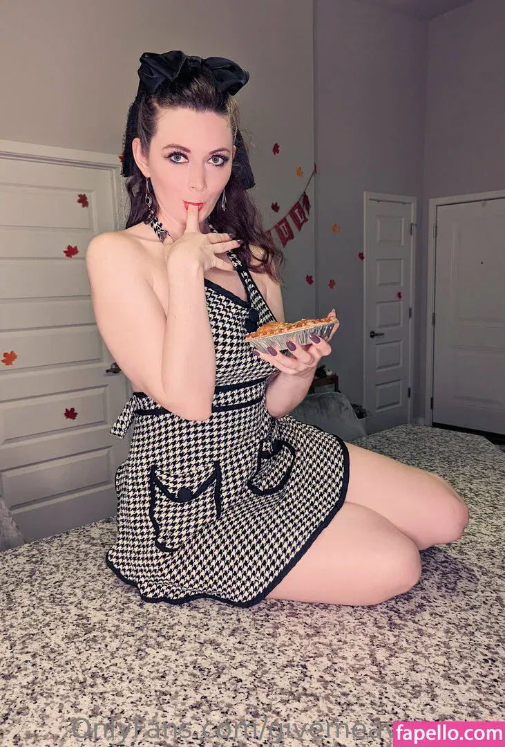 givemeavamoore Onlyfans Photo Gallery 