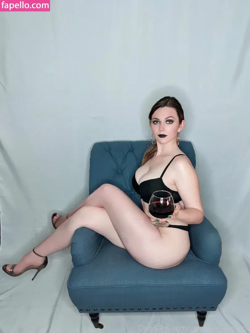 givemeavamoore Onlyfans Photo Gallery 