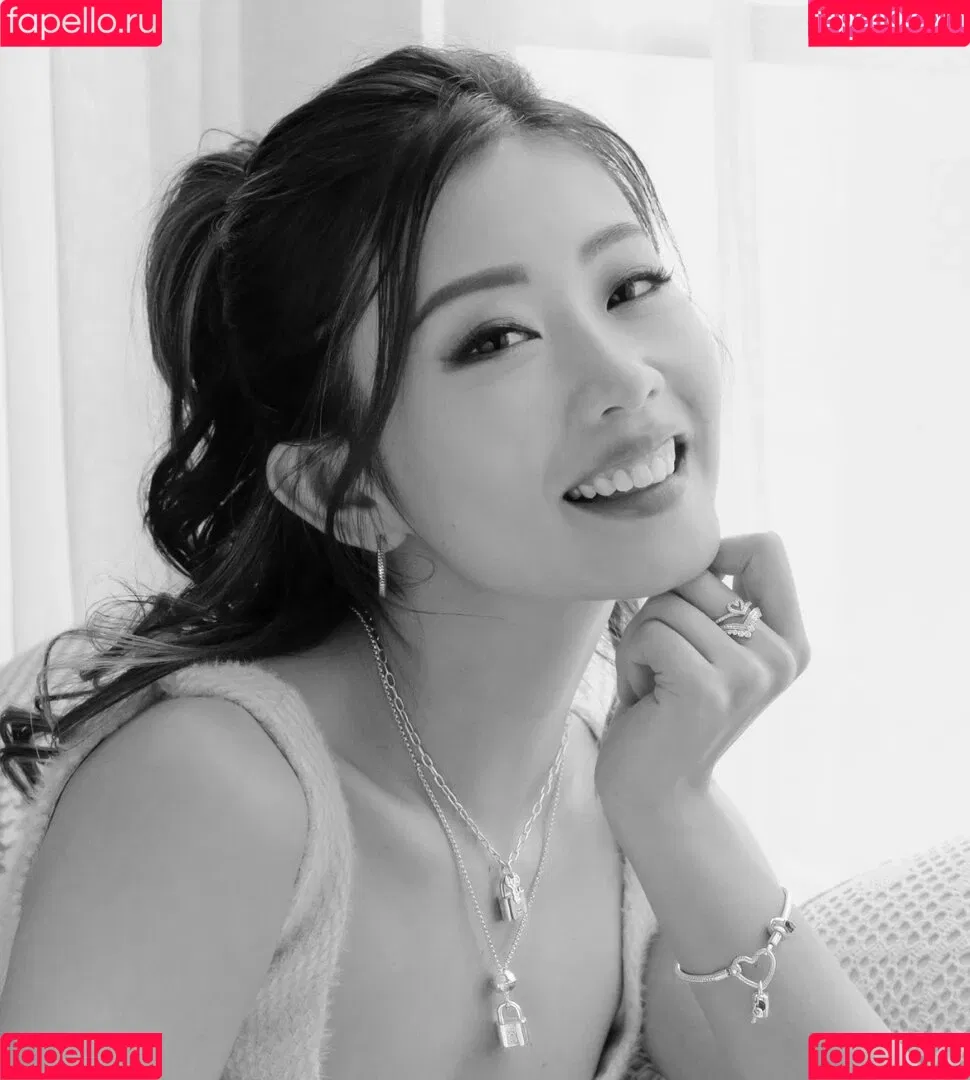 Emi Wong Onlyfans Photo Gallery 