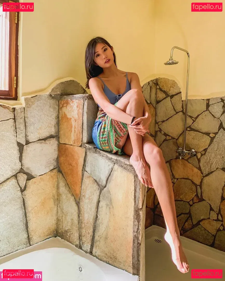 Emi Wong Onlyfans Photo Gallery 