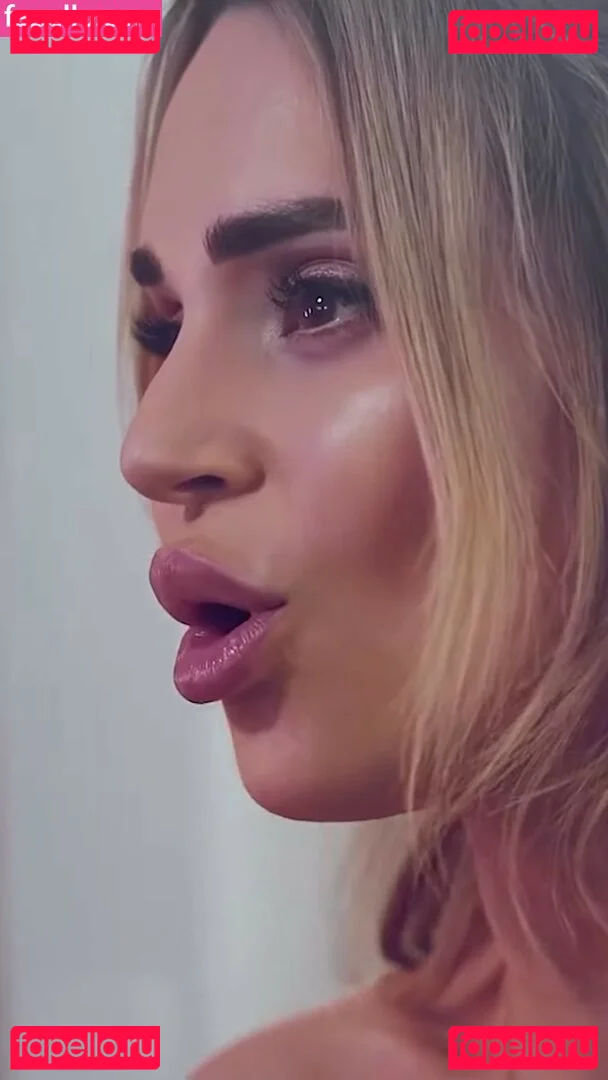 Rosanna Pansino Onlyfans Photo Gallery 