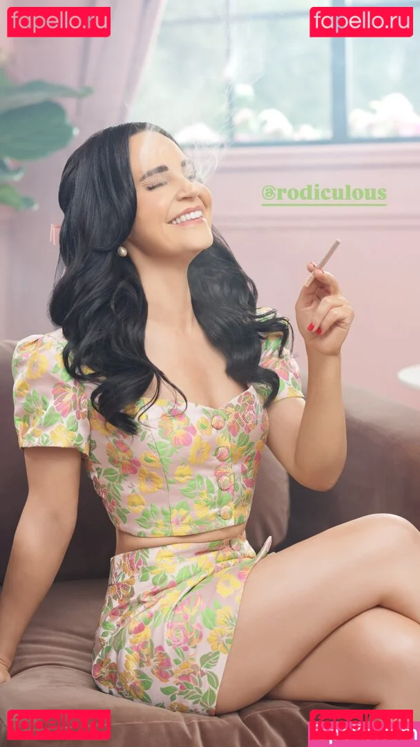 Rosanna Pansino Onlyfans Photo Gallery 