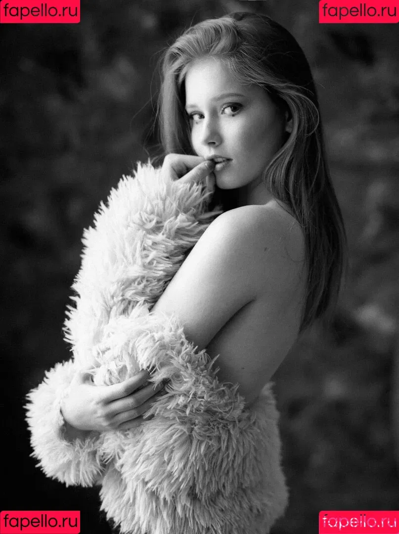 Katya Sitak Onlyfans Photo Gallery 