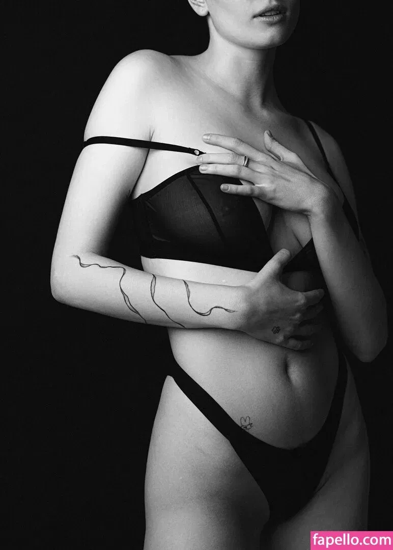 Katya Sitak Onlyfans Photo Gallery 