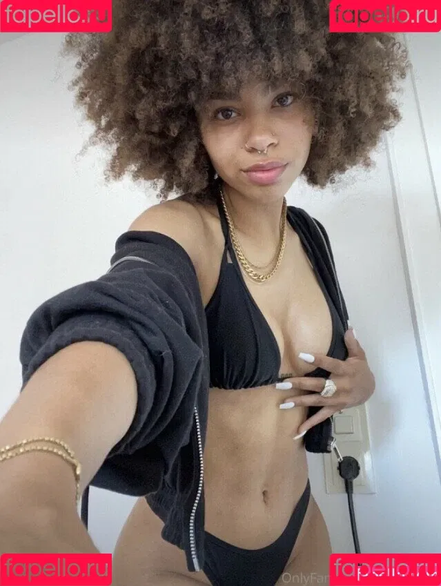 afroshawty Onlyfans Photo Gallery 