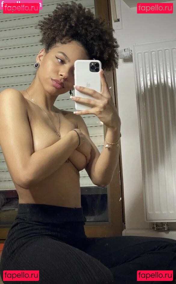 afroshawty Onlyfans Photo Gallery 