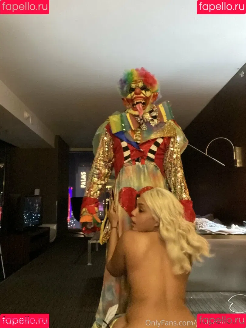 Gibbytheclown Onlyfans Photo Gallery 