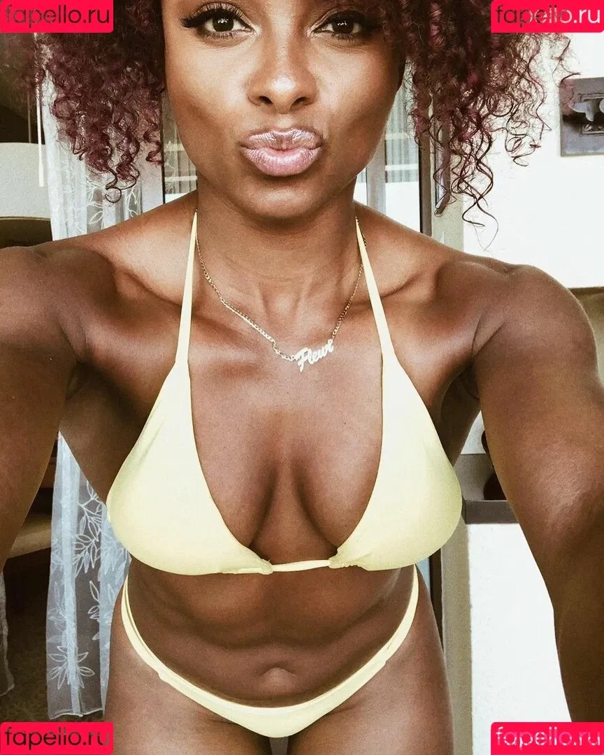 Fleur East Onlyfans Photo Gallery 