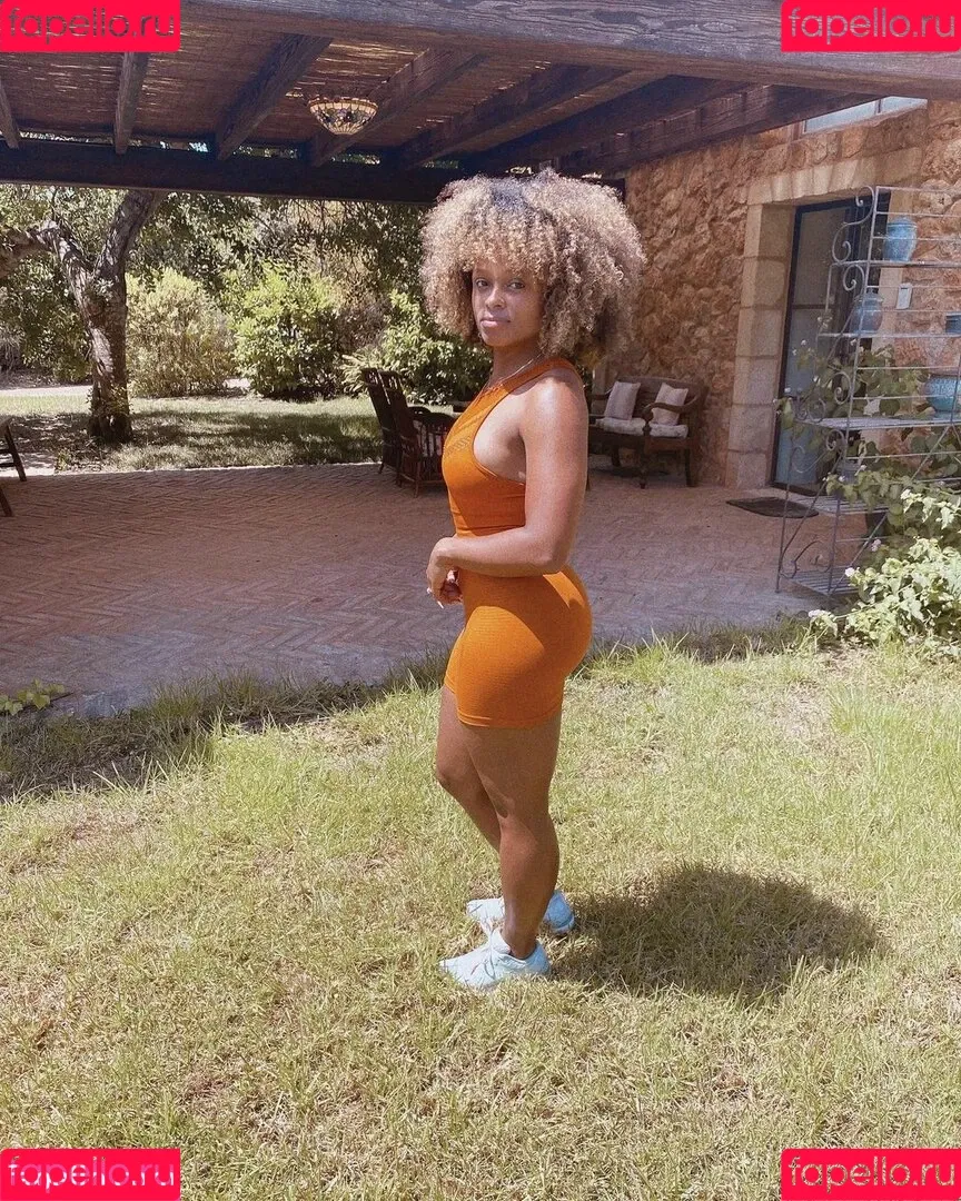 Fleur East Onlyfans Photo Gallery 